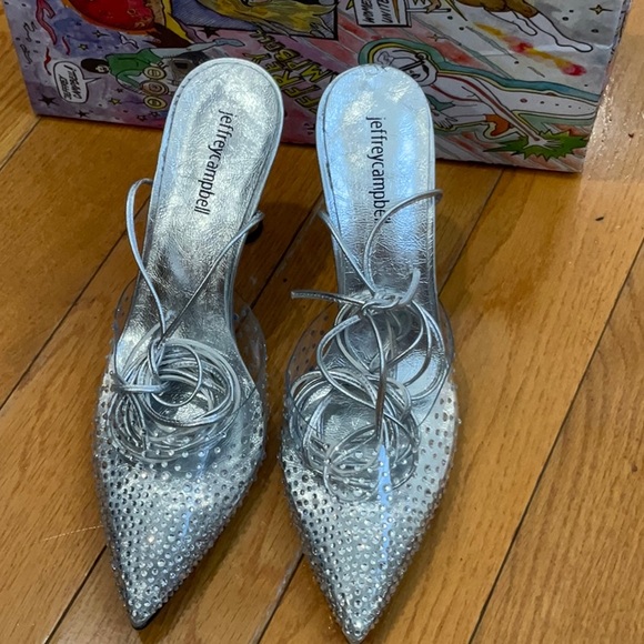 Jeffrey Campbell Baddie Pump Size: 8.5 - Picture 8 of 12